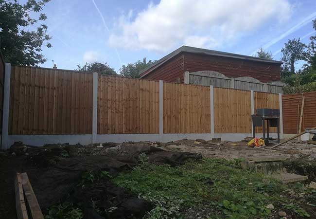 A fence we installed at Gedling, Nottingham using concrete post and gravel boards with close boarded panels.