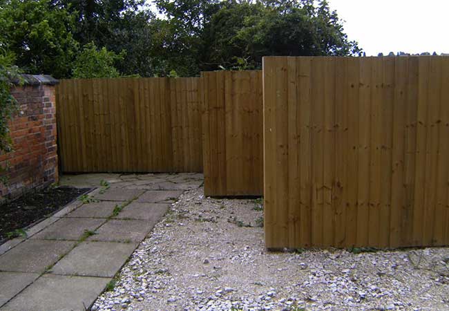 A Custom made close boarded timber fence we installed in Gedling Nottingham